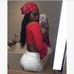 Meet your Posher, Lala